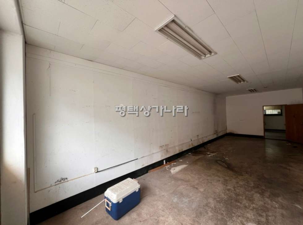 경기 평택시 서정동 [평택 서정동] 무권리 소형 공실 상가/2개 호실 통합 가능 월세 매물번호 16445 사진 4