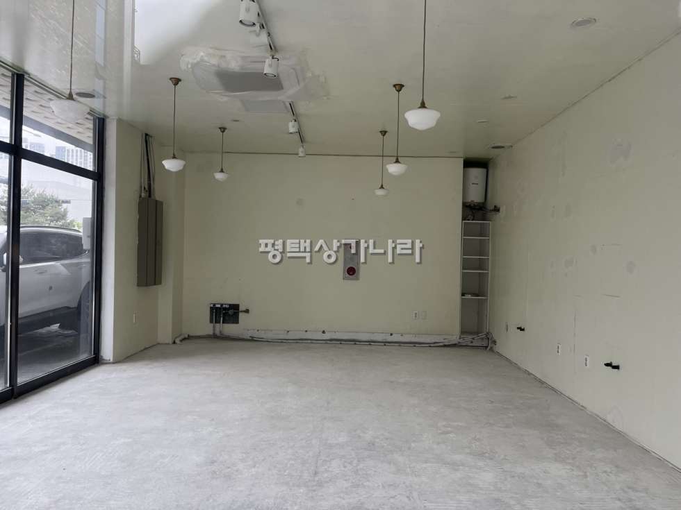 경기 평택시 용이동 [평택 용이동] 용죽지구 무권리 공실 1층 상가 임대 월세 협의 가능 월세 매물번호 16535 사진 3