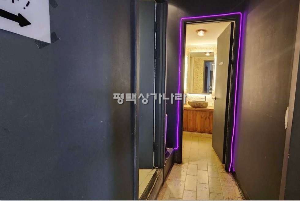 경기 평택시 평택동 [평택 평택동] 로데오거리 먹자골목 입구 2층 대형 음식점 상가 임대 월세 매물번호 16567 사진 2