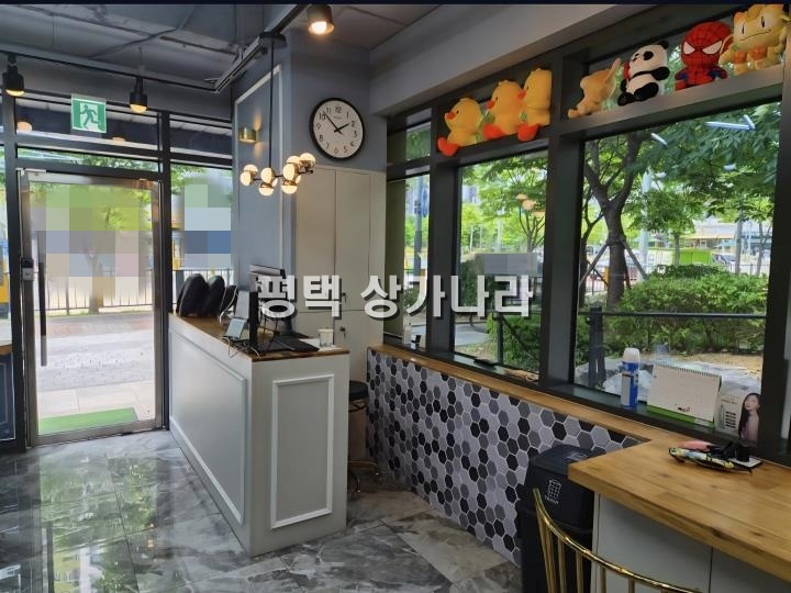 경기 평택시 세교동 [평택 세교동] 대단지 아파트 내 상가 1층 미용실 코너 상가 임대 월세 매물번호 16629 사진 3