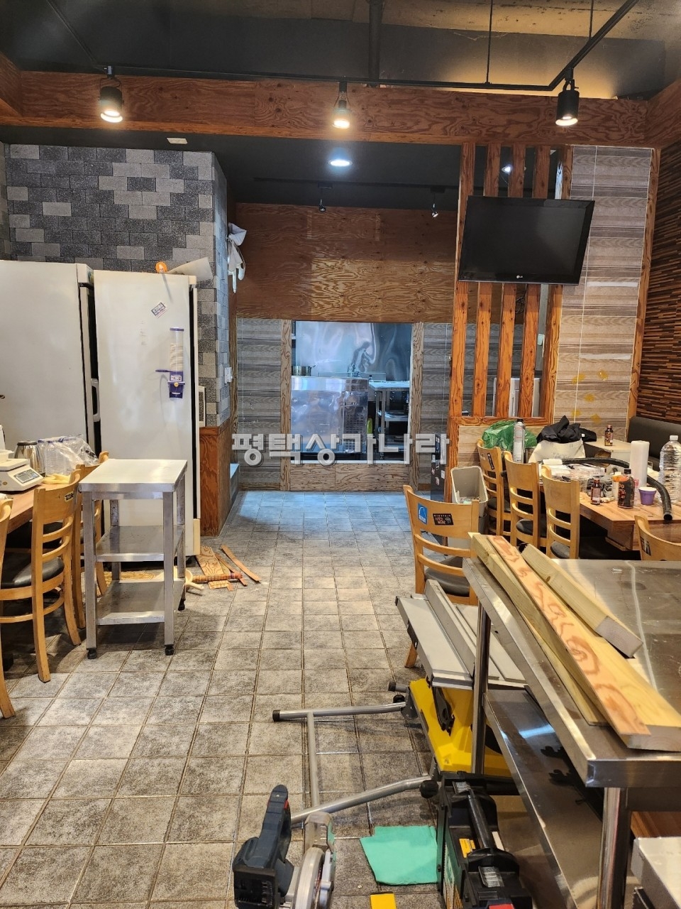 경기 평택시 통복동 [평택 통복동] 무권리!! 통복시장 먹거리 골목 1층 음식점 상가 임대 월세 매물번호 16732 사진 2